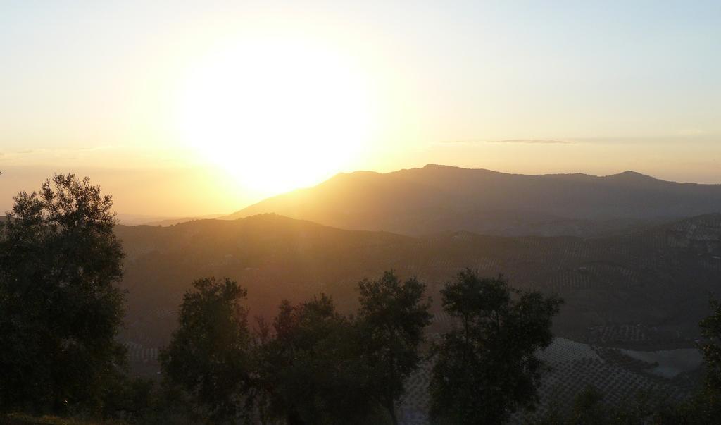Cortijo Chaparro Near Iznajar * Fuentes de Cesna