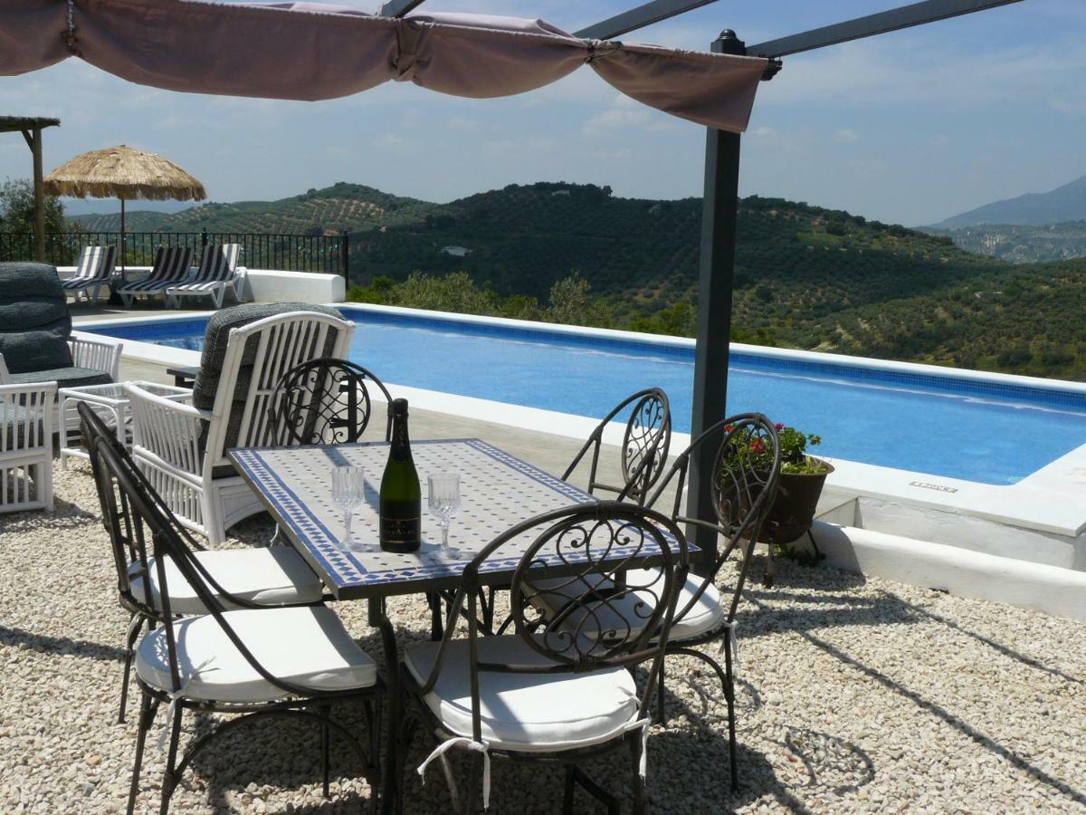 Cortijo Chaparro Near Iznajar Holiday home