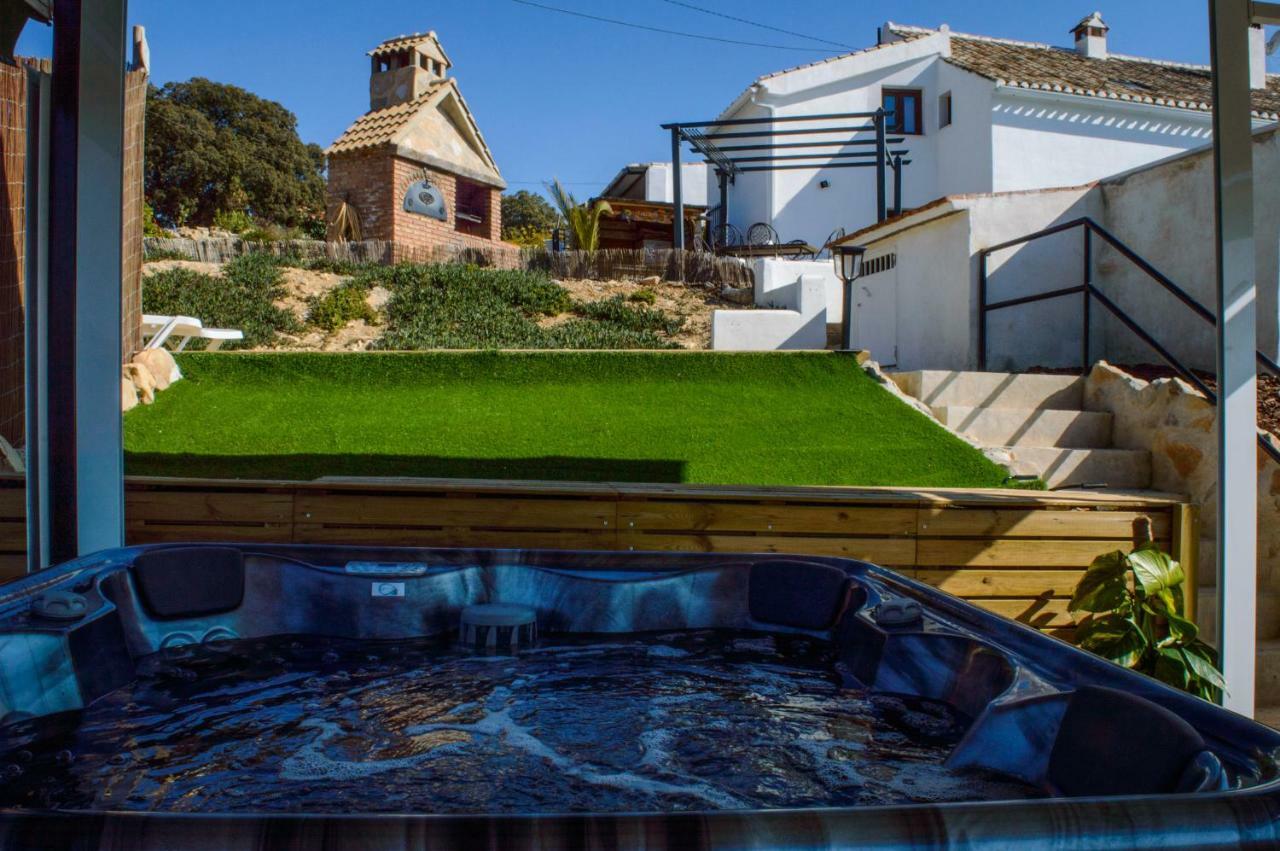 Cortijo Chaparro Near Iznajar Vakantiehuis