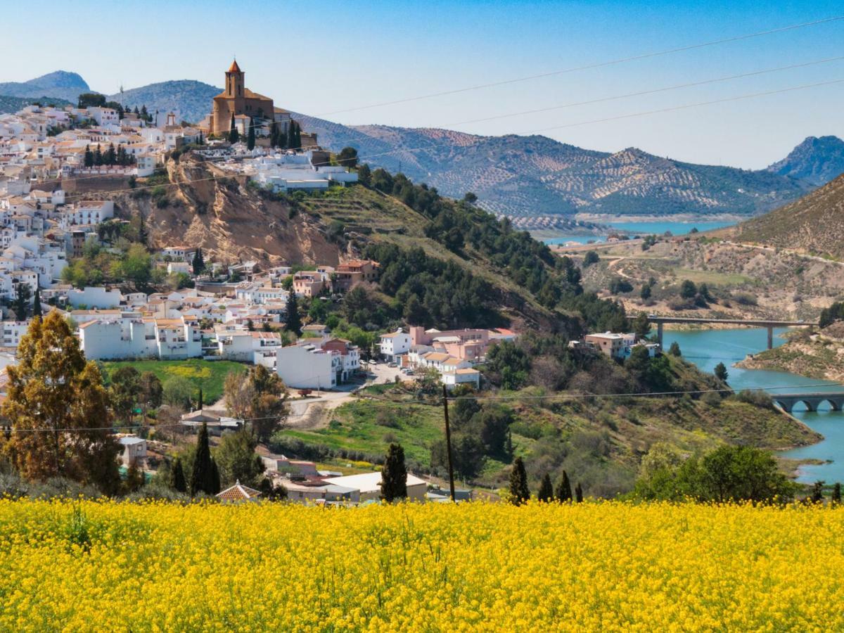 Cortijo Chaparro Near Iznajar