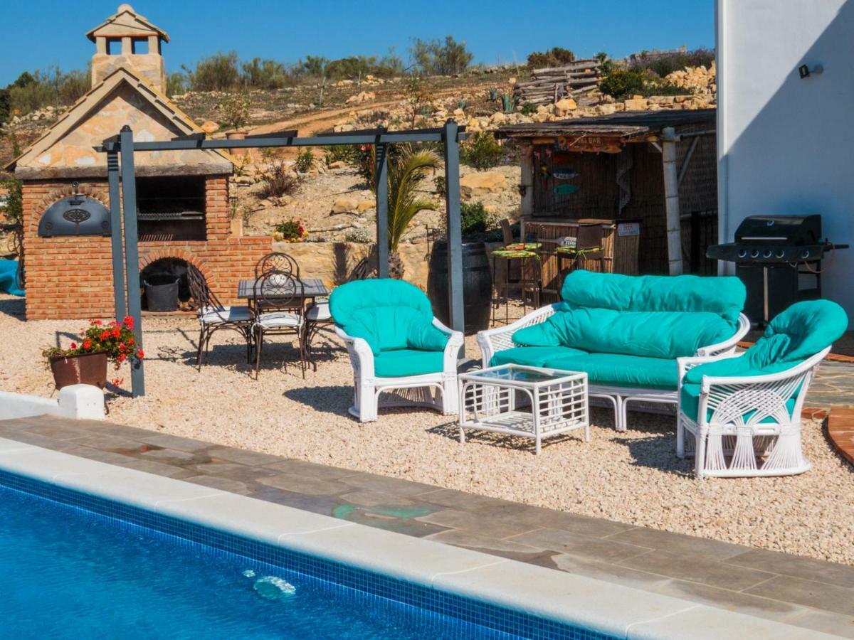 Cortijo Chaparro Near Iznajar Holiday home